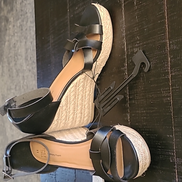 Platform wedges - Picture 2 of 6